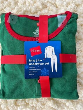 Hanes Green and Red Long John Underwear Set. Christmas Pajamas